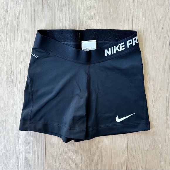 Nike Pro Shorts - Picture 1 of 4